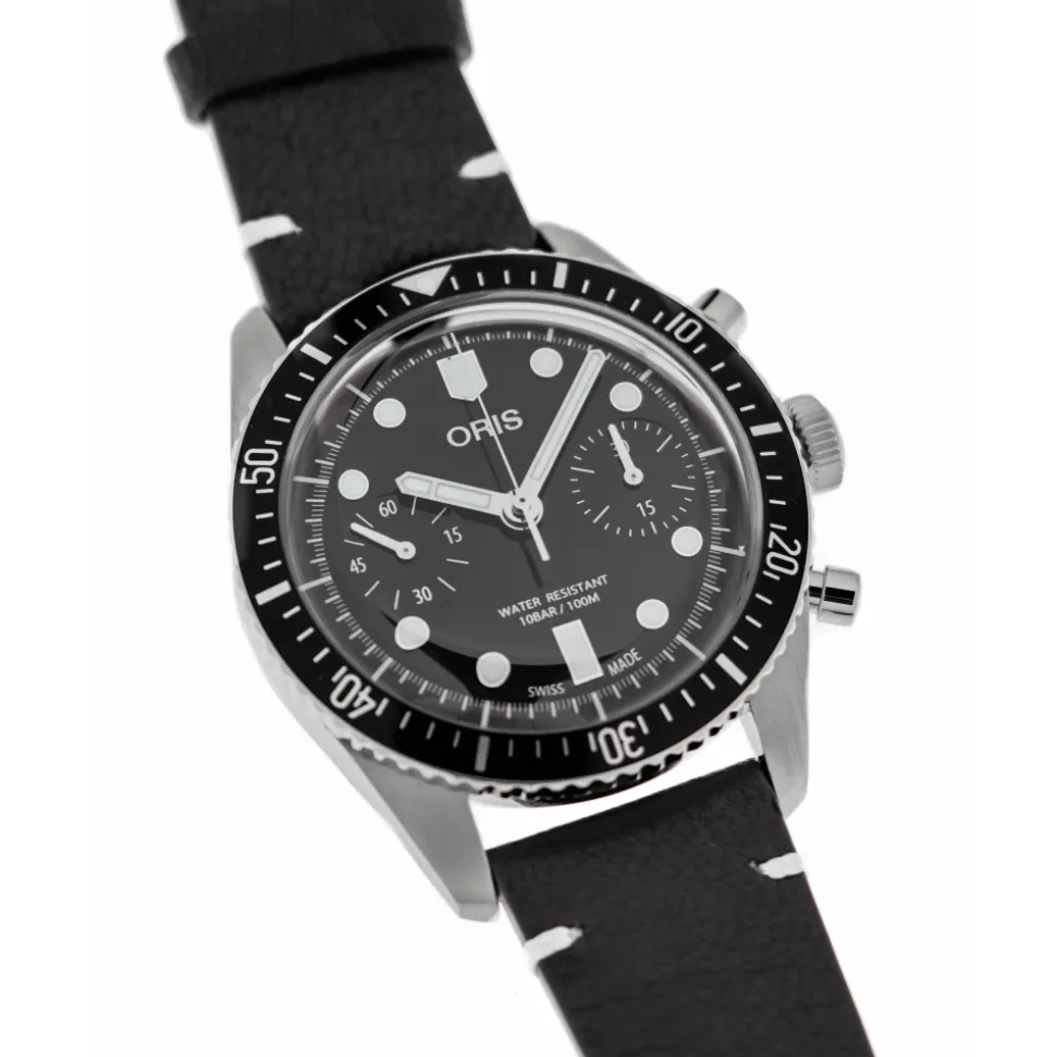 77177914054-0762001 - Divers Sixty-Five Chronograph