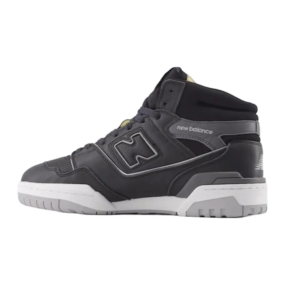 650 High-top Sneaker