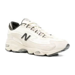 1000 Panelled Sneakers