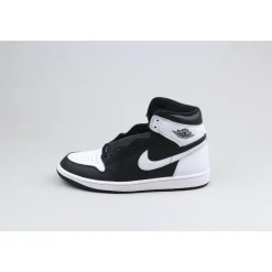 1 Retro High OG 'Reverse Panda'