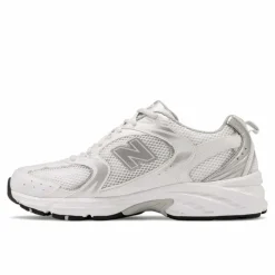 530 Sneakers