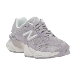 9060 Sneakers
