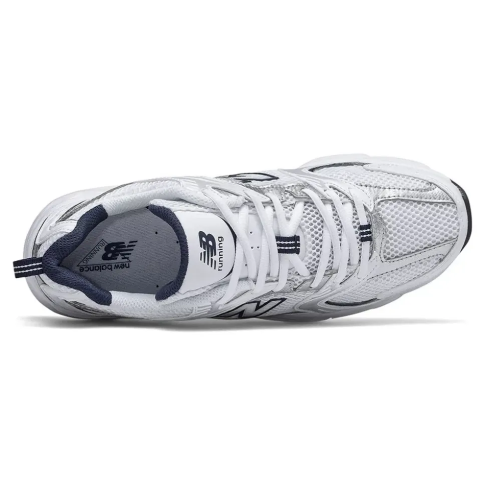 530 Sneakers