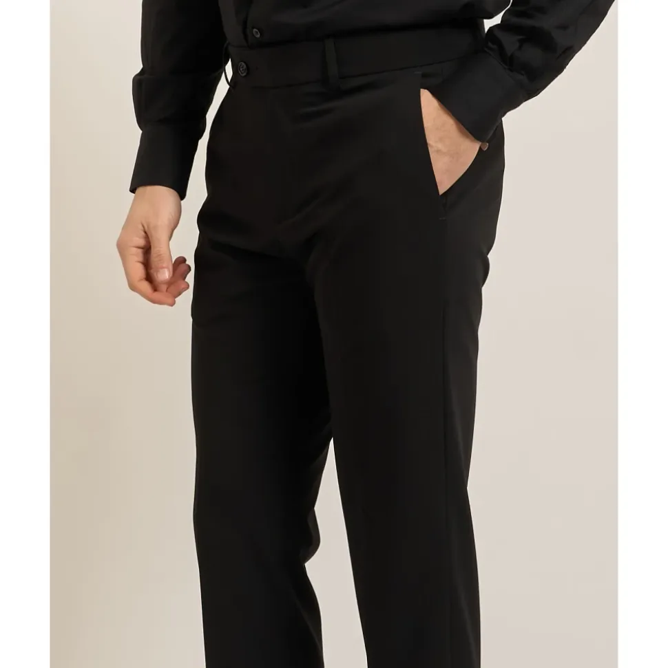 AB7200 Suit