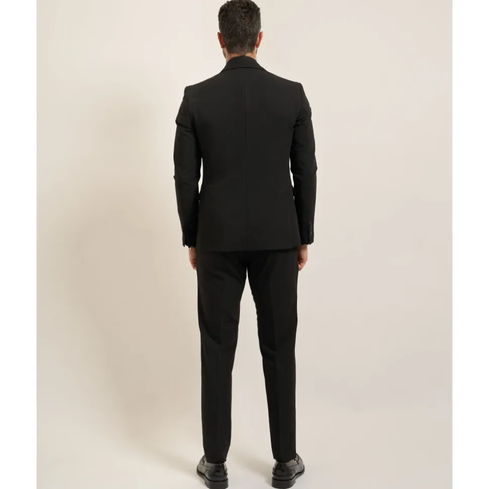 AB7200 Suit