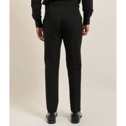 AB7200 Suit