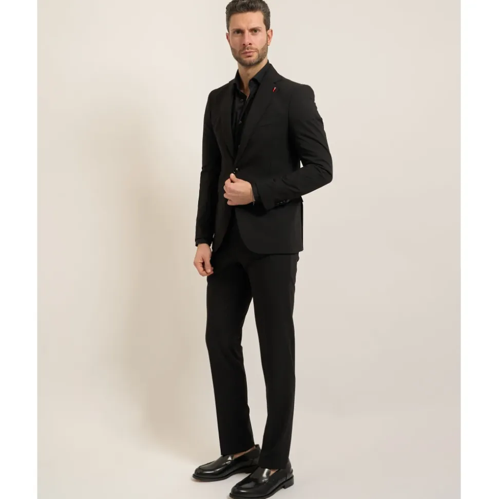 AB7200 Suit