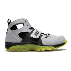 Air Trainer Huarache PRM QS 'NYC'