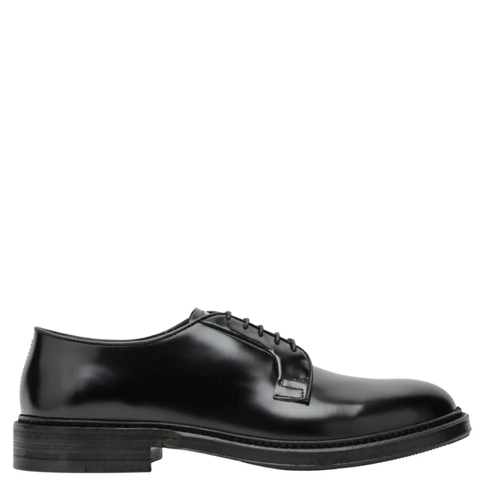 Allacciata Flat Shoe