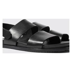 Antonio Gesloten Sandalen