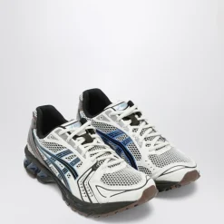 Asics Sneakers