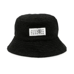 Bouclé Cap