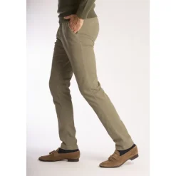 Chinos