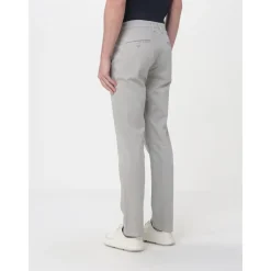 Chinos