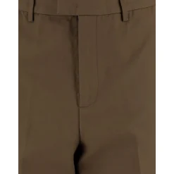 Chinos