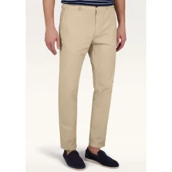 Chinos