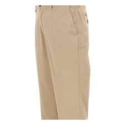 Chinos