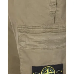 Chinos
