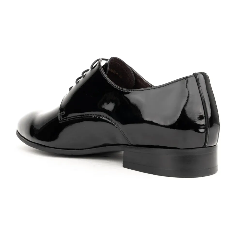 Classic Closed Formal Shoe
