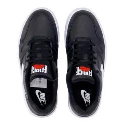 Classic Low Top Sneaker