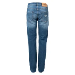 Classic Slim Fit Jeans