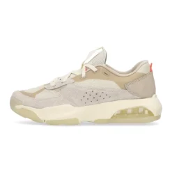 Coconut Milk Low Sneaker met Infrared23