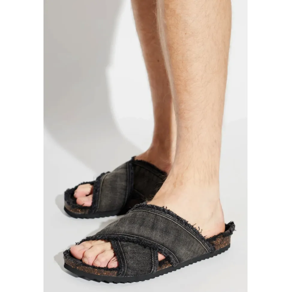 D-Woodstock Slides