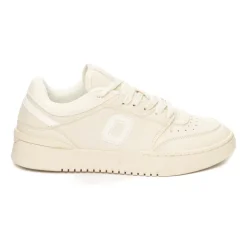Eclipse Sneaker