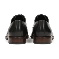 Elegante zwarte herenschoenen voor pak