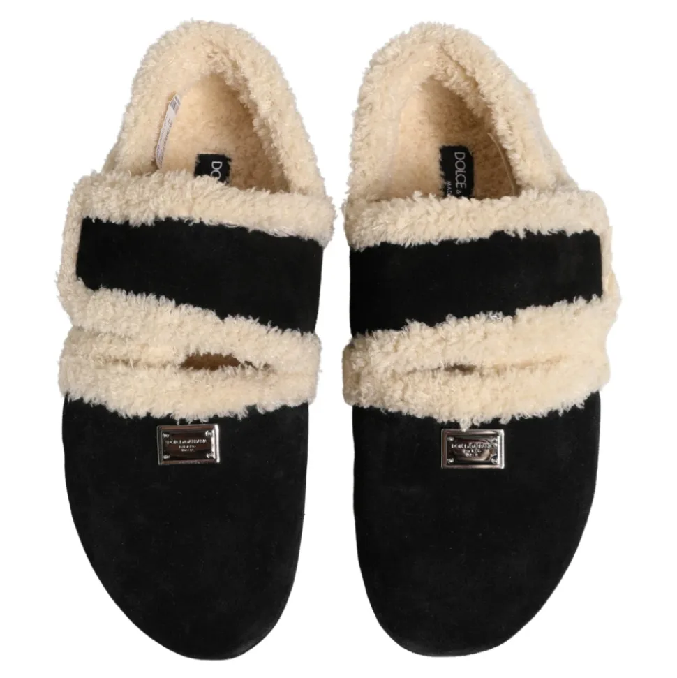 Flats Sandals