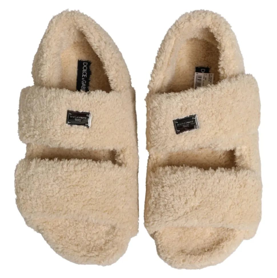 Flats Sandals