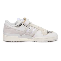 Forum 84 Lage Schoenen