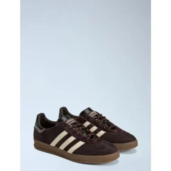 Gazelle Pony Sneakers