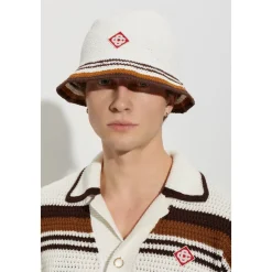 Gehaakte bucket hat