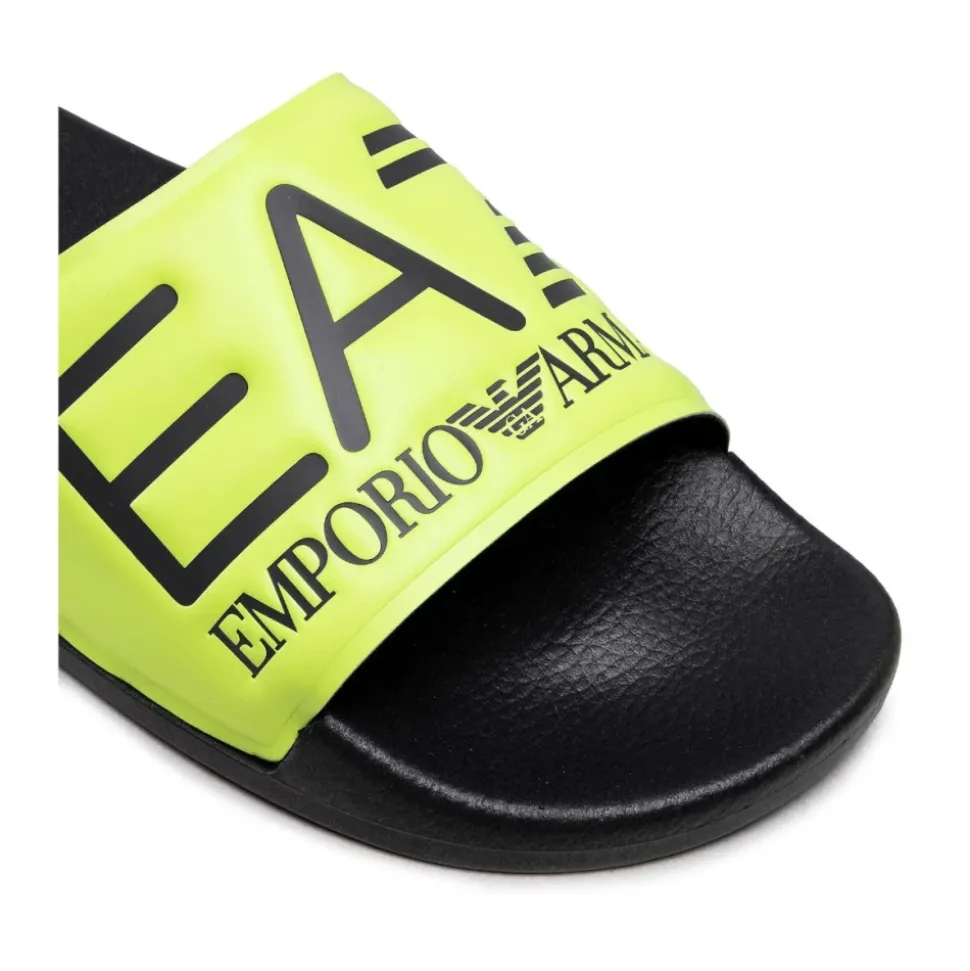 Gele Flip Flops & Sliders