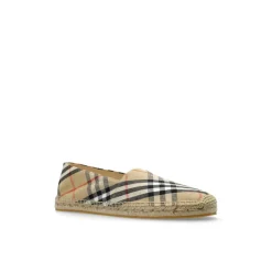 Gestreepte schoenen