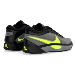 Giannis Freak 6 Basketbalschoenen Zwart