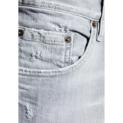 Jeans 642