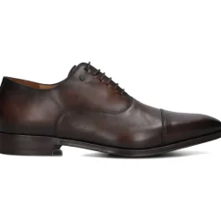 Klassieke bruine herenschoenen