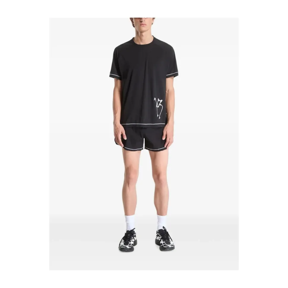 KQ8573 T-shirt