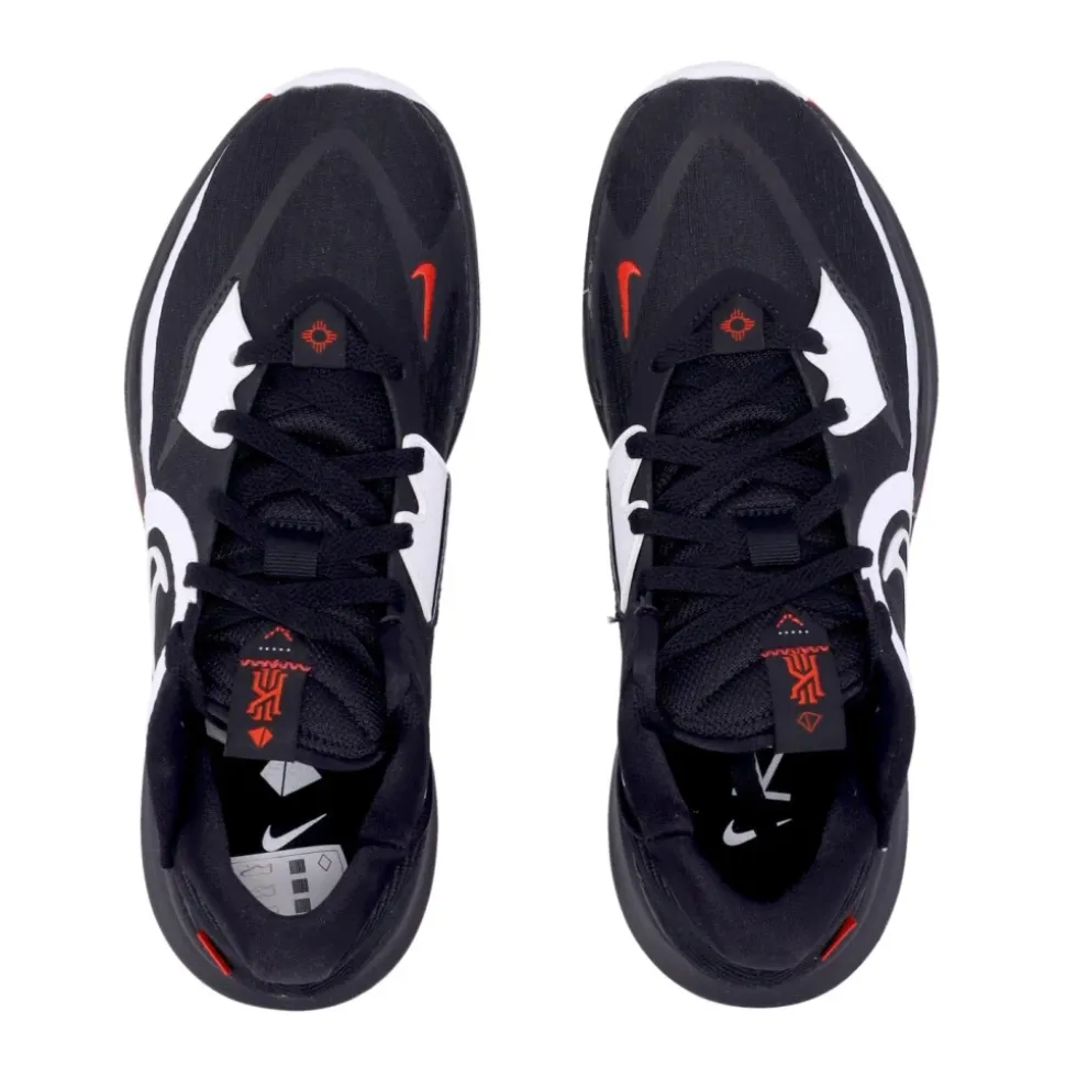 Kyrie Low 5 Basketbalsneakers Zwart/Wit/Rood