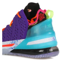 Lebron Xviii Basketbalschoen