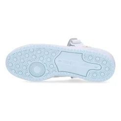 Low Cloud Witte Sneakers