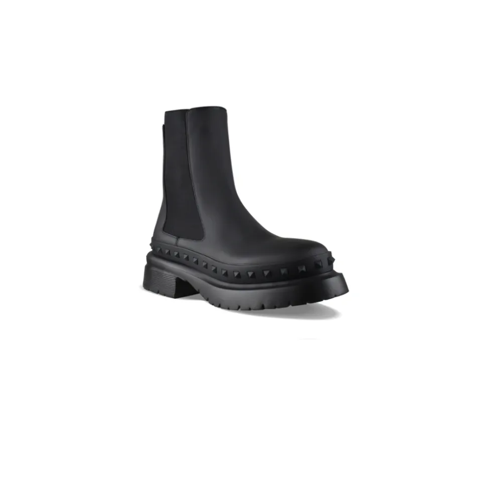 M-Way Rockstud Chelsea Boots