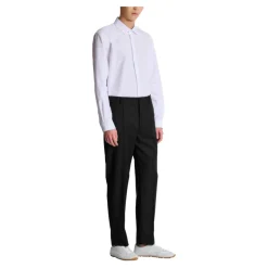 Op maat gemaakte effen wollen pantalon