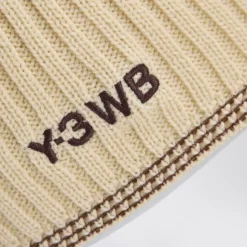 Outdoor Gloves & Hats