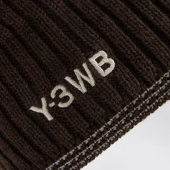 Outdoor Gloves & Hats