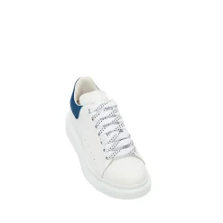 Oversized Sneaker