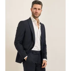 Picasso Tuxedo