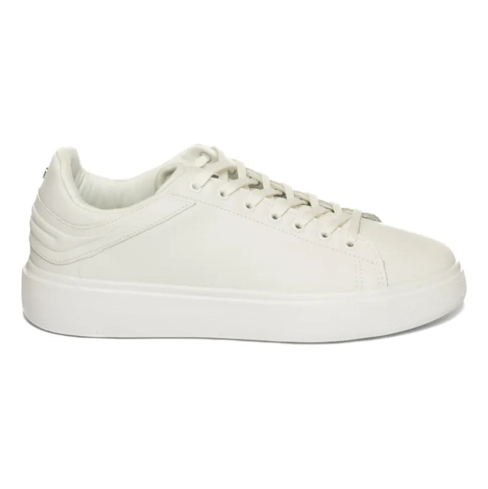 PQ7700 Sneaker